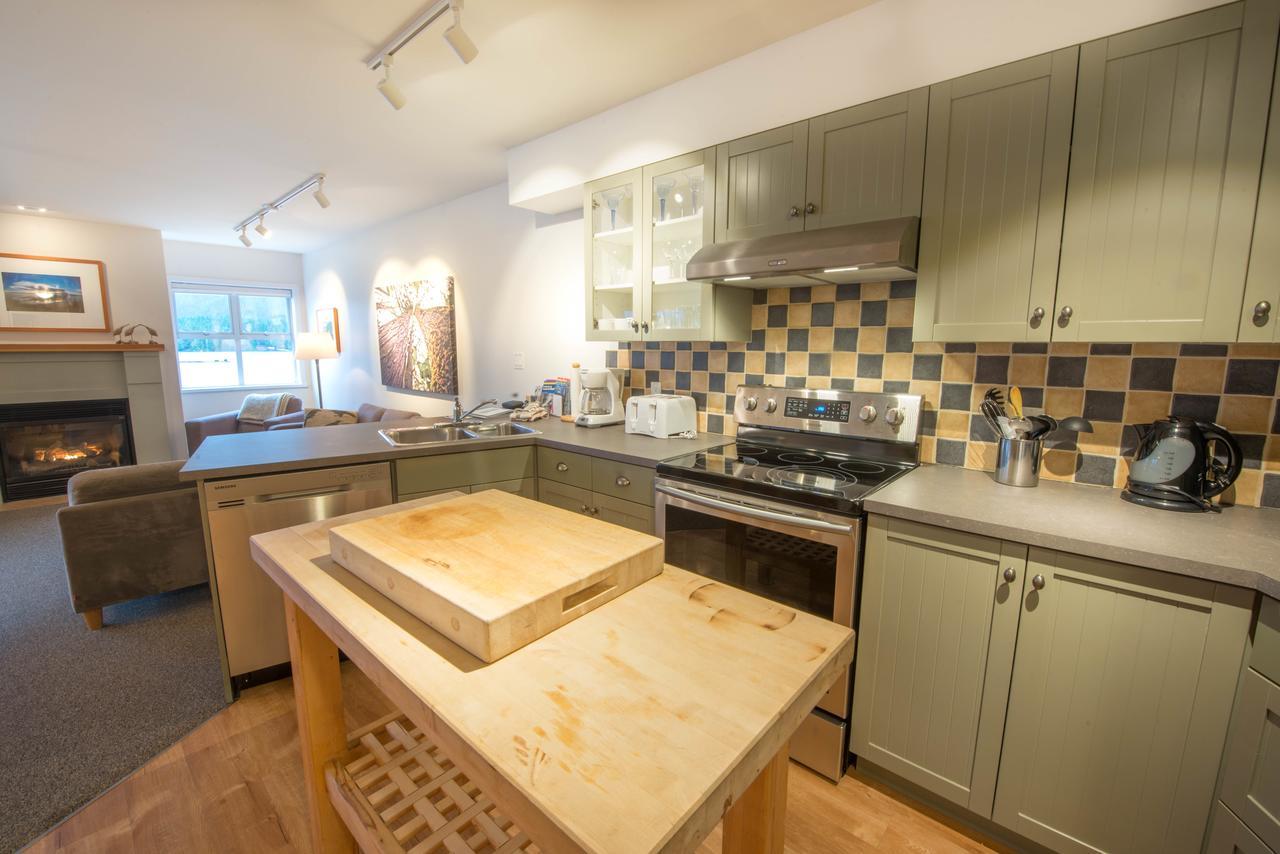 Luxury 2Br Oceanfront Condo By Onlybc 201 Tofino Exteriér fotografie